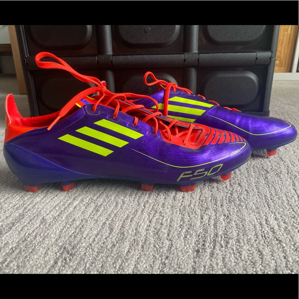 Adidas Rare Find! F50 cleats